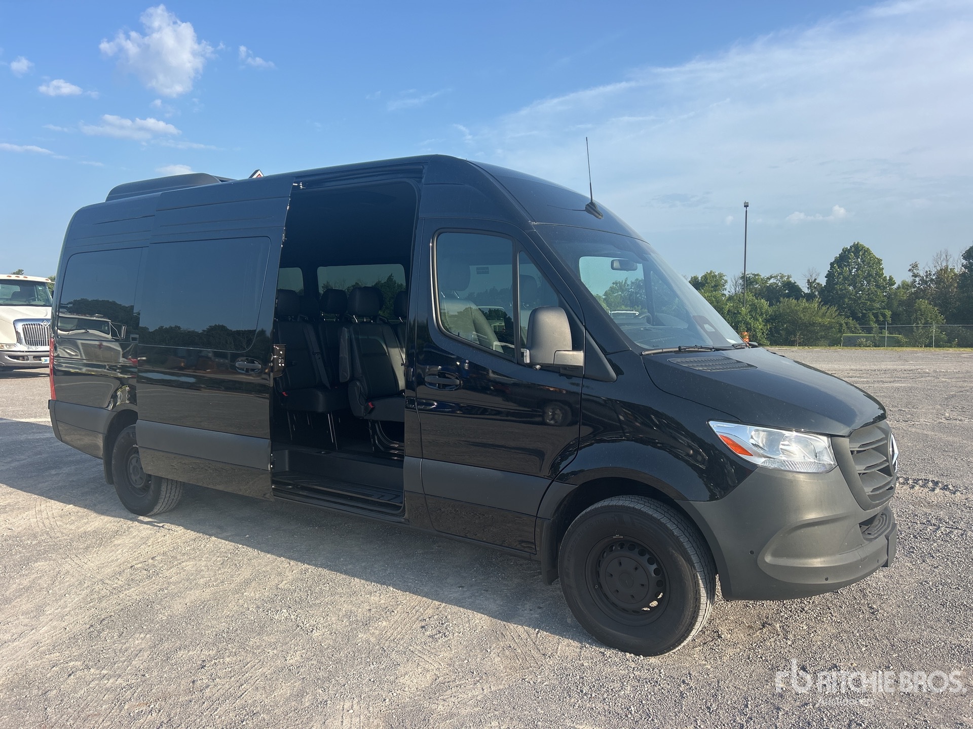 2025 Mercedes-Benz SPRINTER