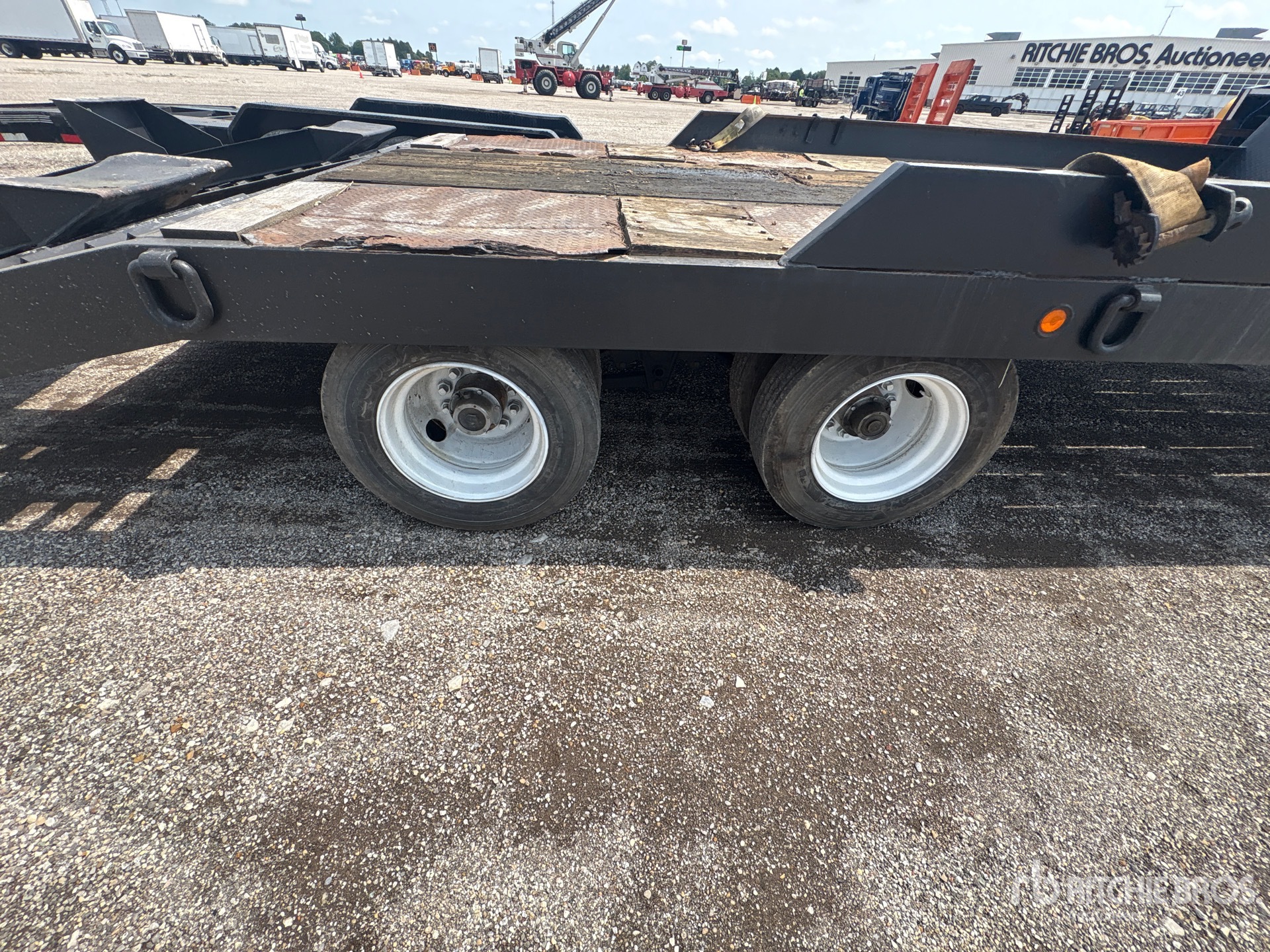 2002 Load King 202LTG