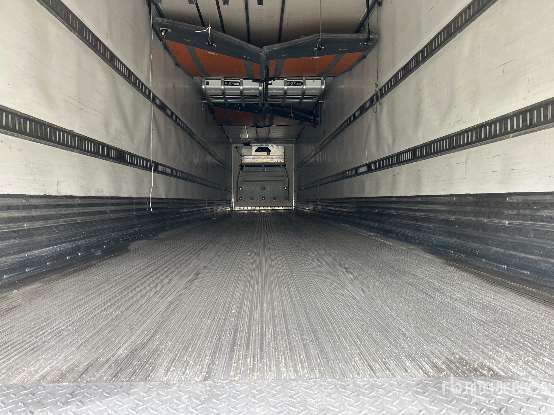 2016 Great Dane ESS-1119-32053