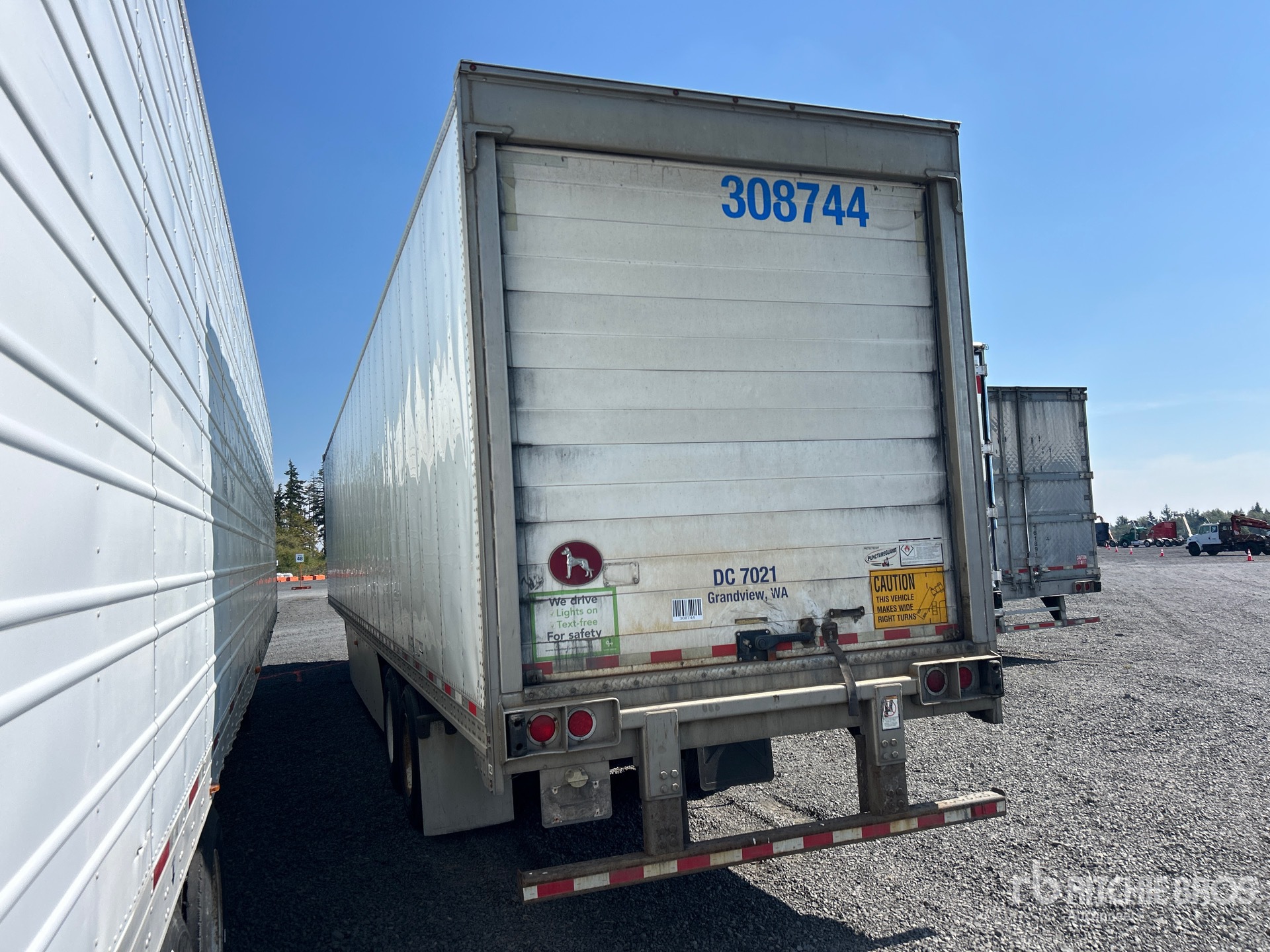 2016 Great Dane ESS-1119-32053