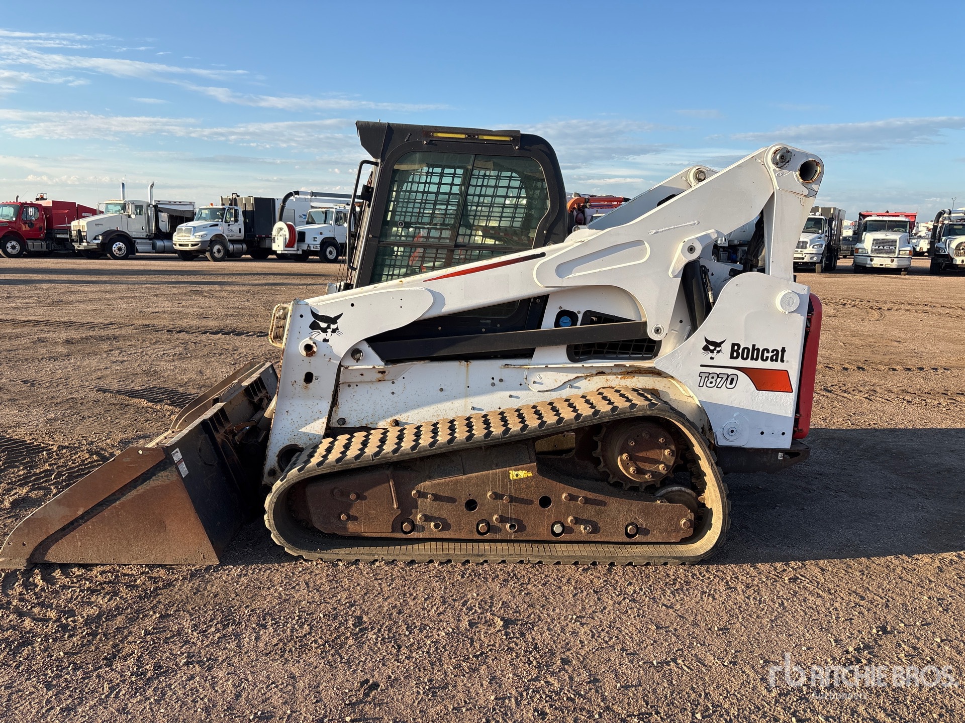 2016 Bobcat T870