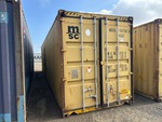 General Appearance with Bild, Ecke vorne rechts