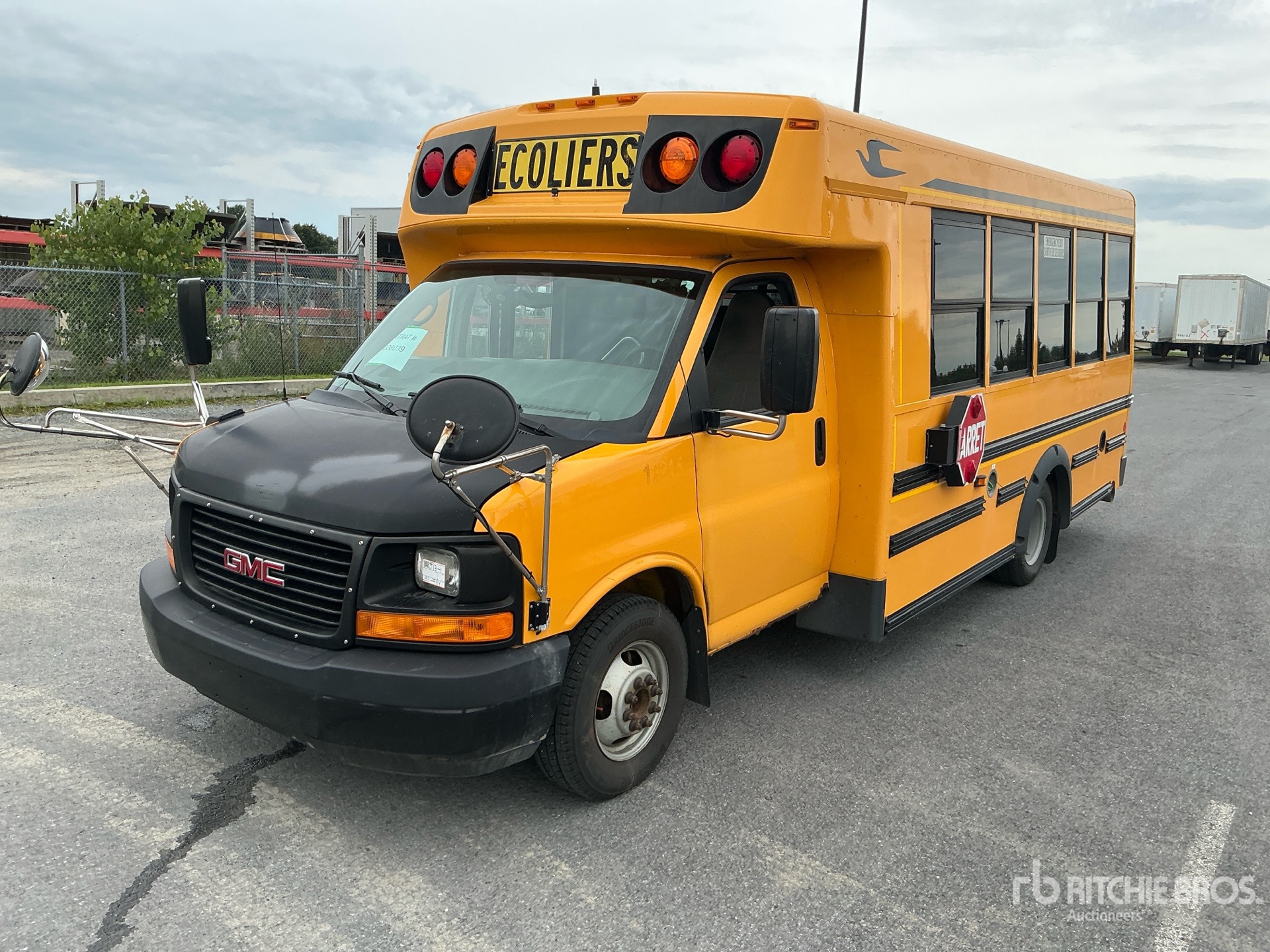 2012 GMC SAVANA G4500