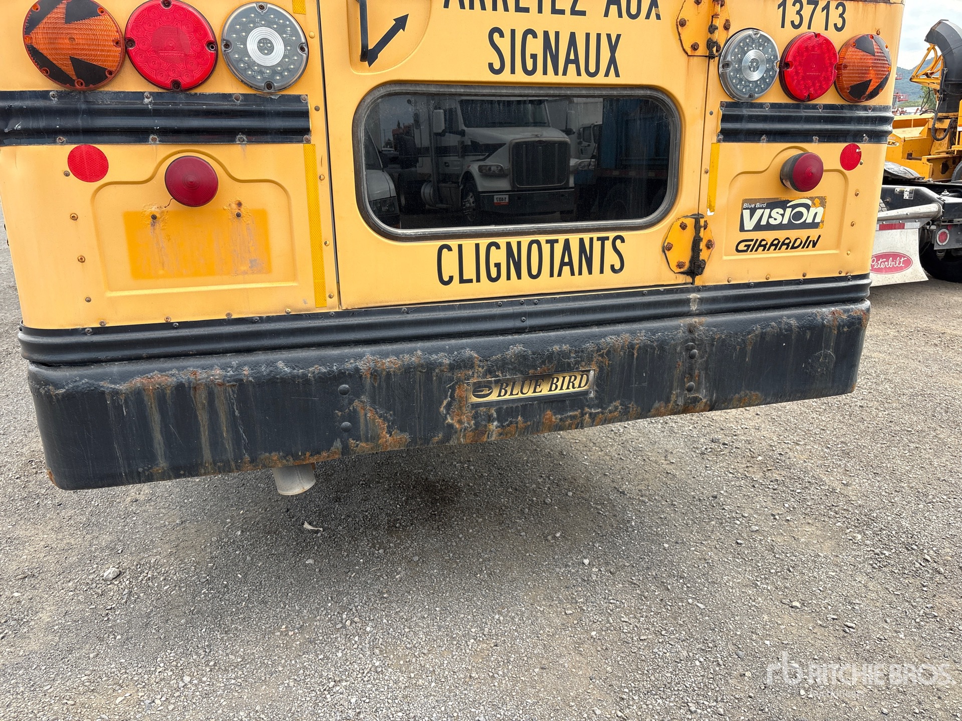 2013 Bluebird 4X2 72-SEAT SCHOOL