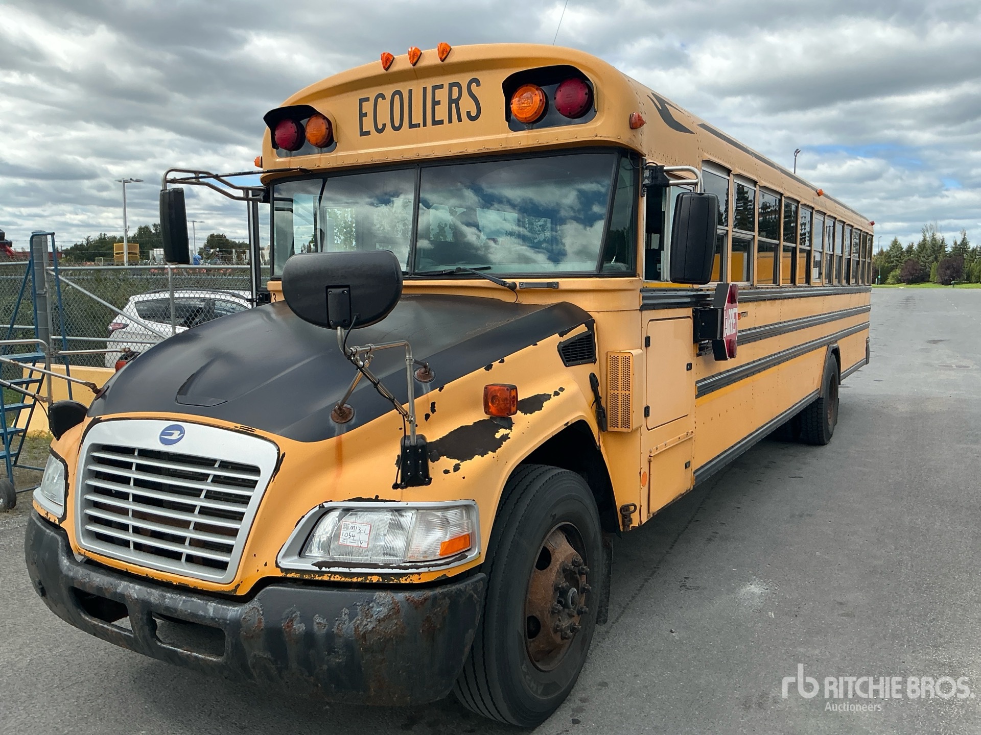2013 Bluebird 4X2 72-SEAT SCHOOL