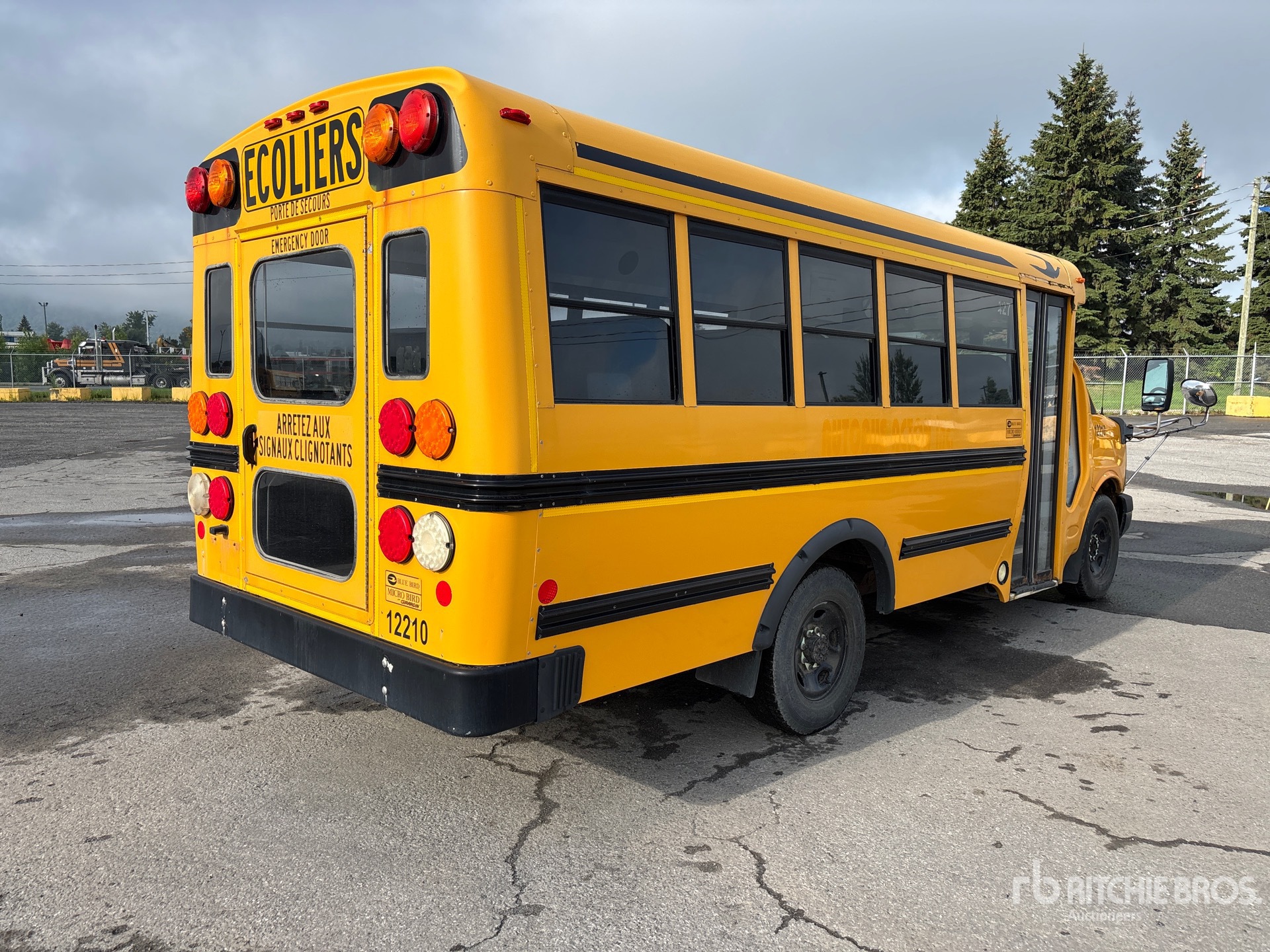 2012 GMC Savana G3500