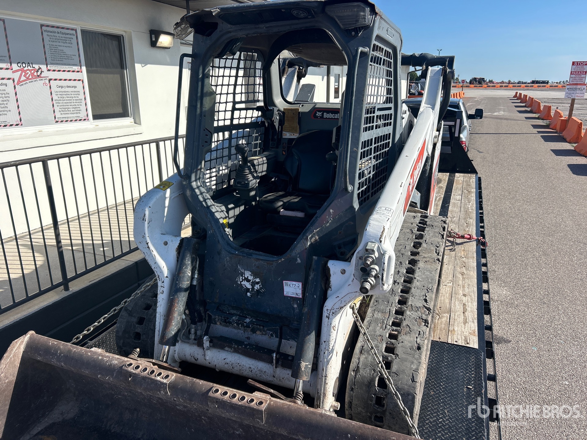 2022 Bobcat T64