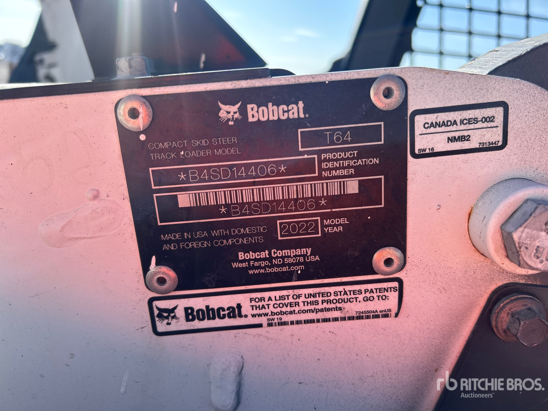 2022 Bobcat T64