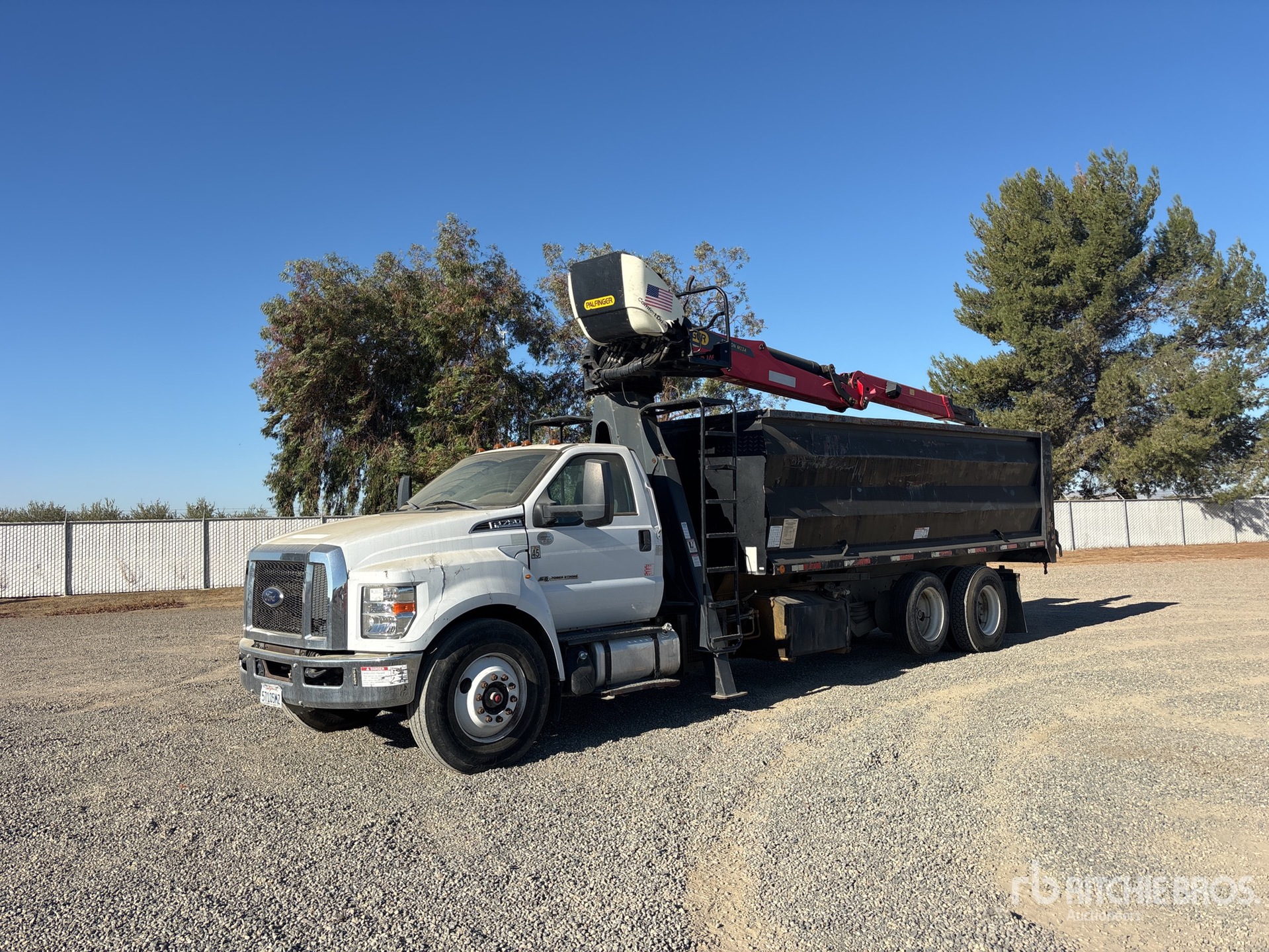Photo of 2018 Ford F-750