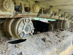 Undercarriage with Right Carrier Rollers