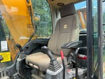 Control Station with Seats/Armrests