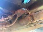 Drivetrain with Rear Axle Oscillating Pin