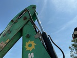 Hydraulics with Stick Cylinder