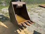 Specialty with Backhoe / Excavator Bucket Condition