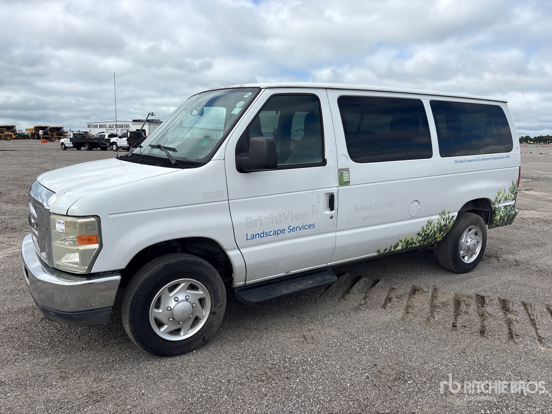 2014 Ford E-350