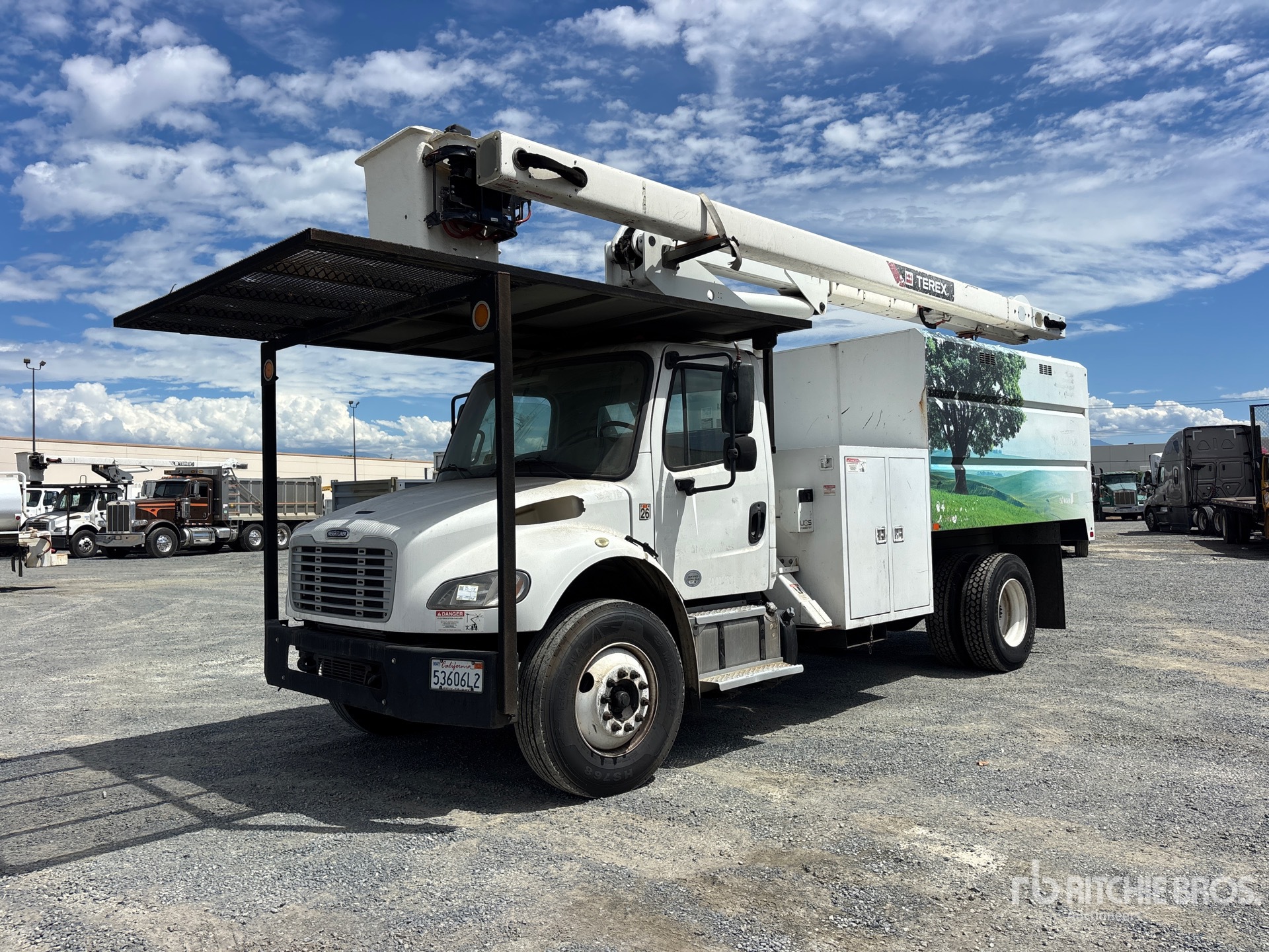 Photo of 2018 Freightliner M2 106