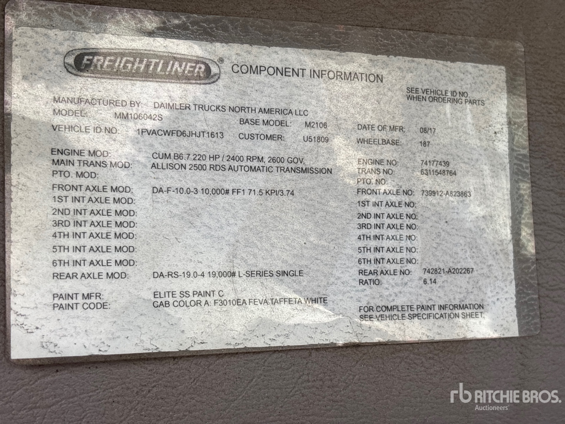 2018 Freightliner M2 106