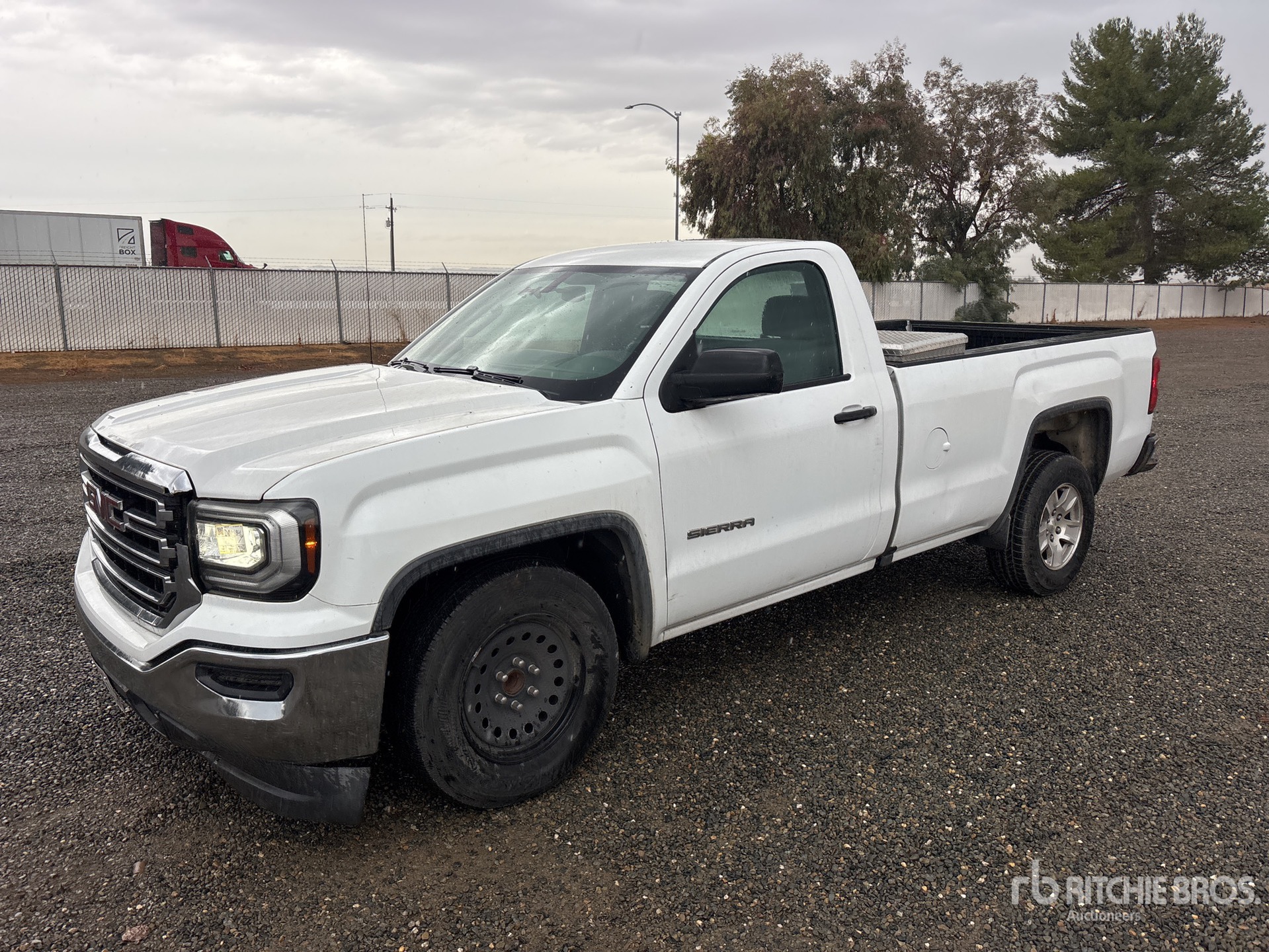 Photo of 2017 GMC SIERRA 1500