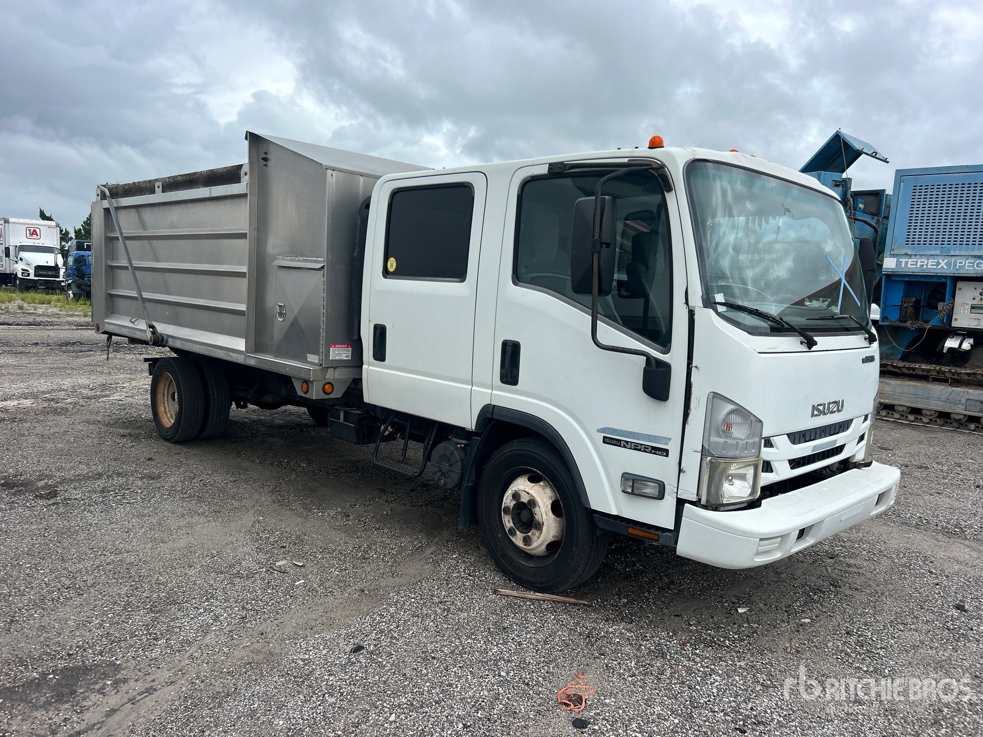 2016 Isuzu NPR