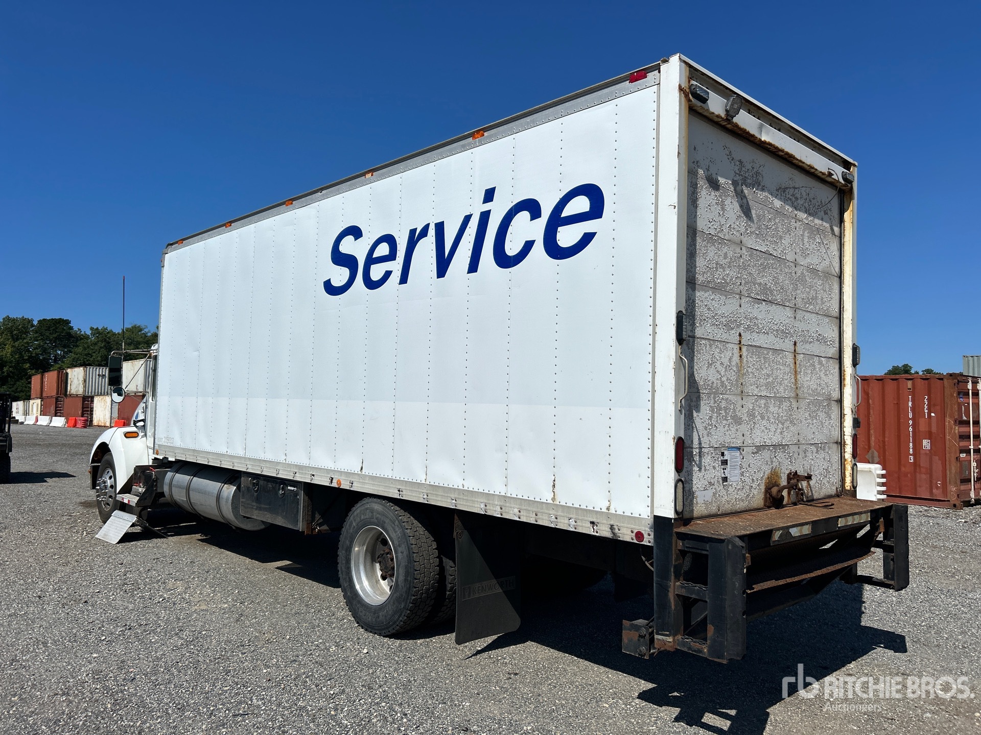 2003 Kenworth T300