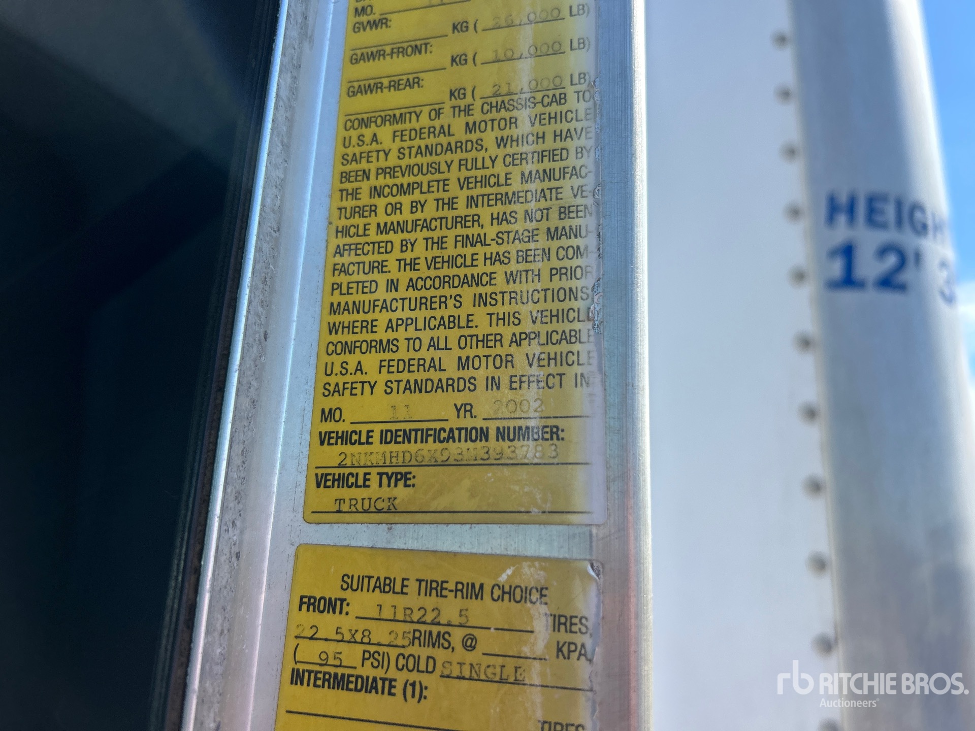 2003 Kenworth T300