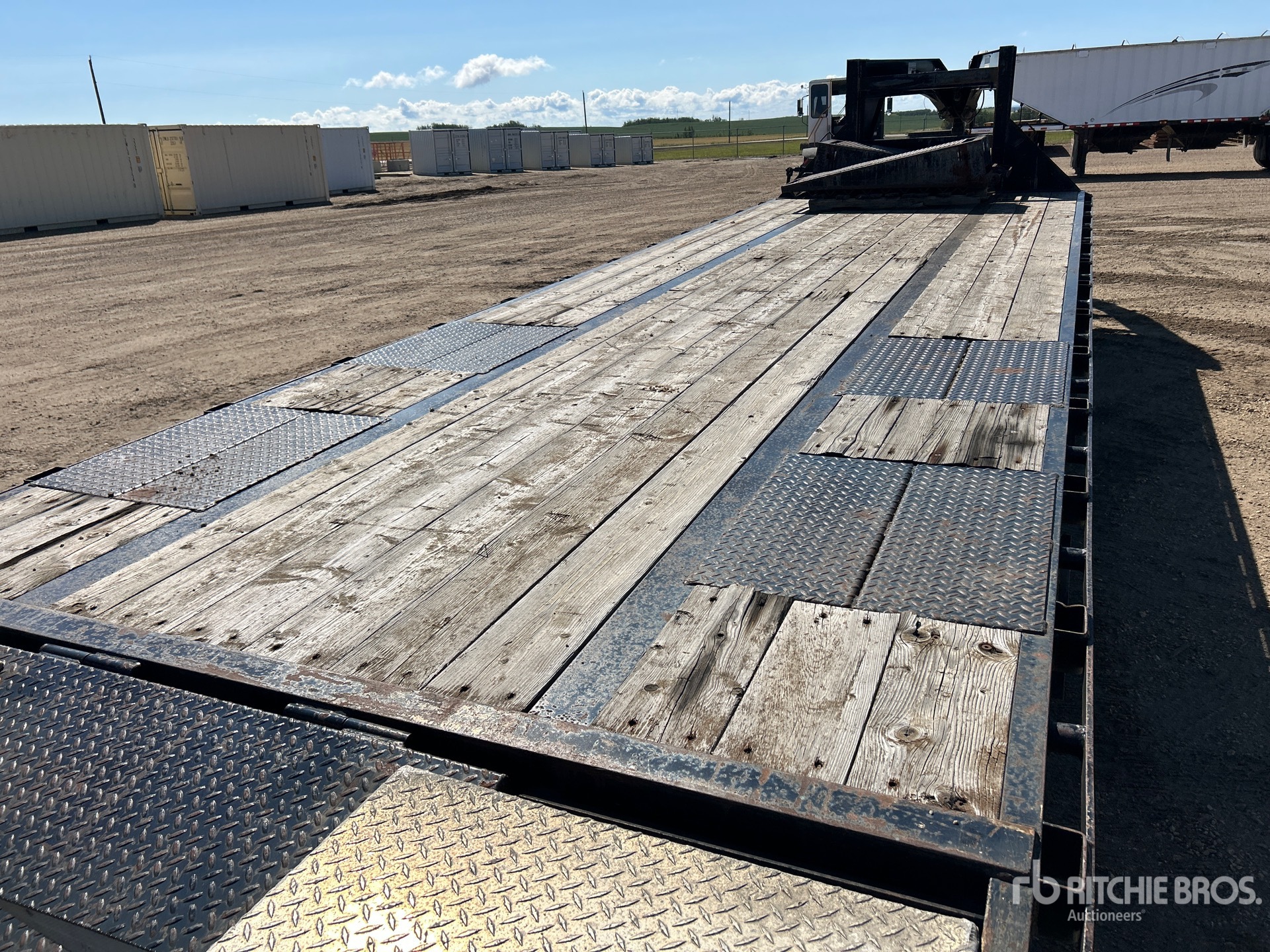 2012 Big Tex 30 ft T/A Gooseneck