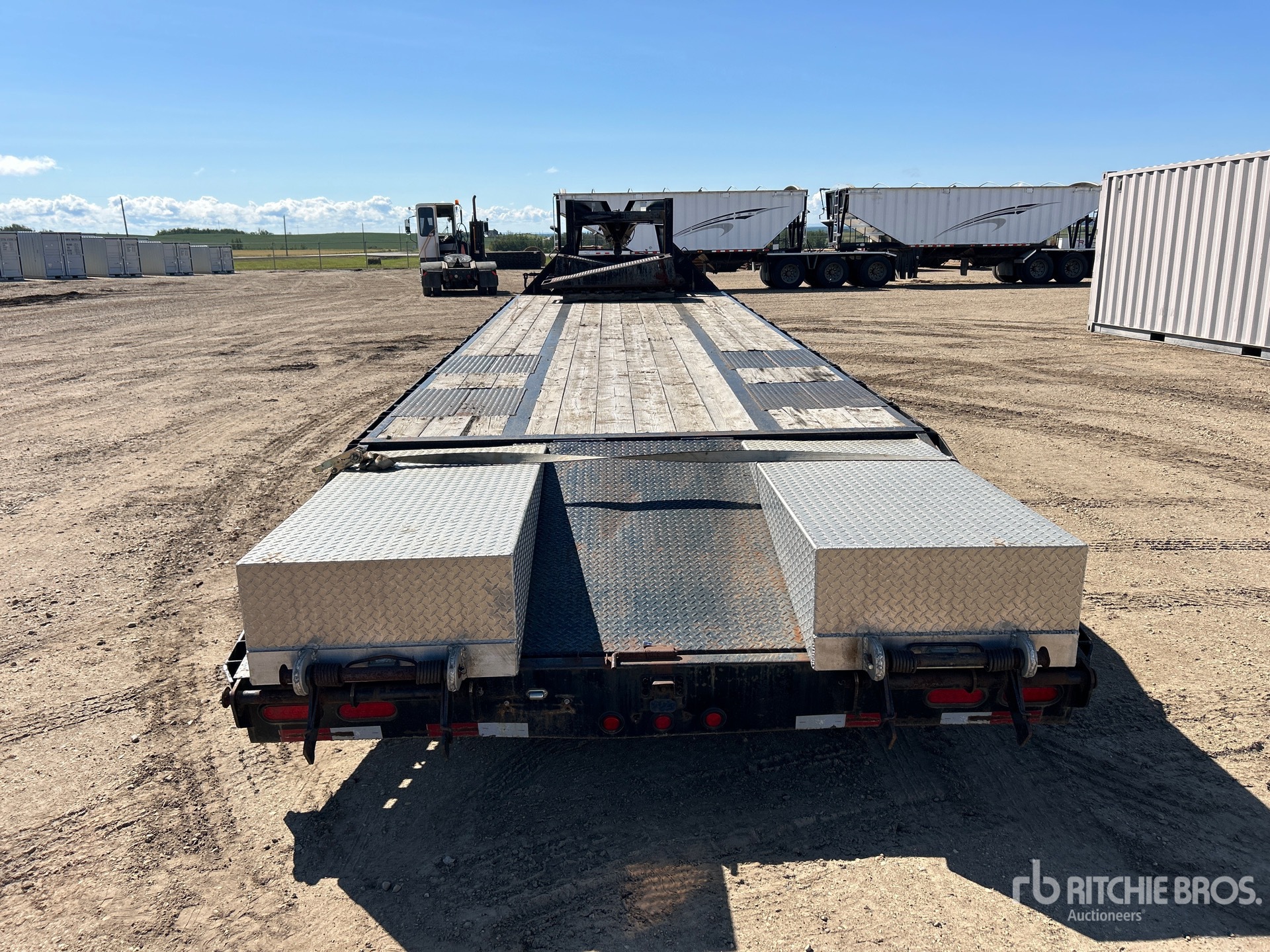 2012 Big Tex 30 ft T/A Gooseneck