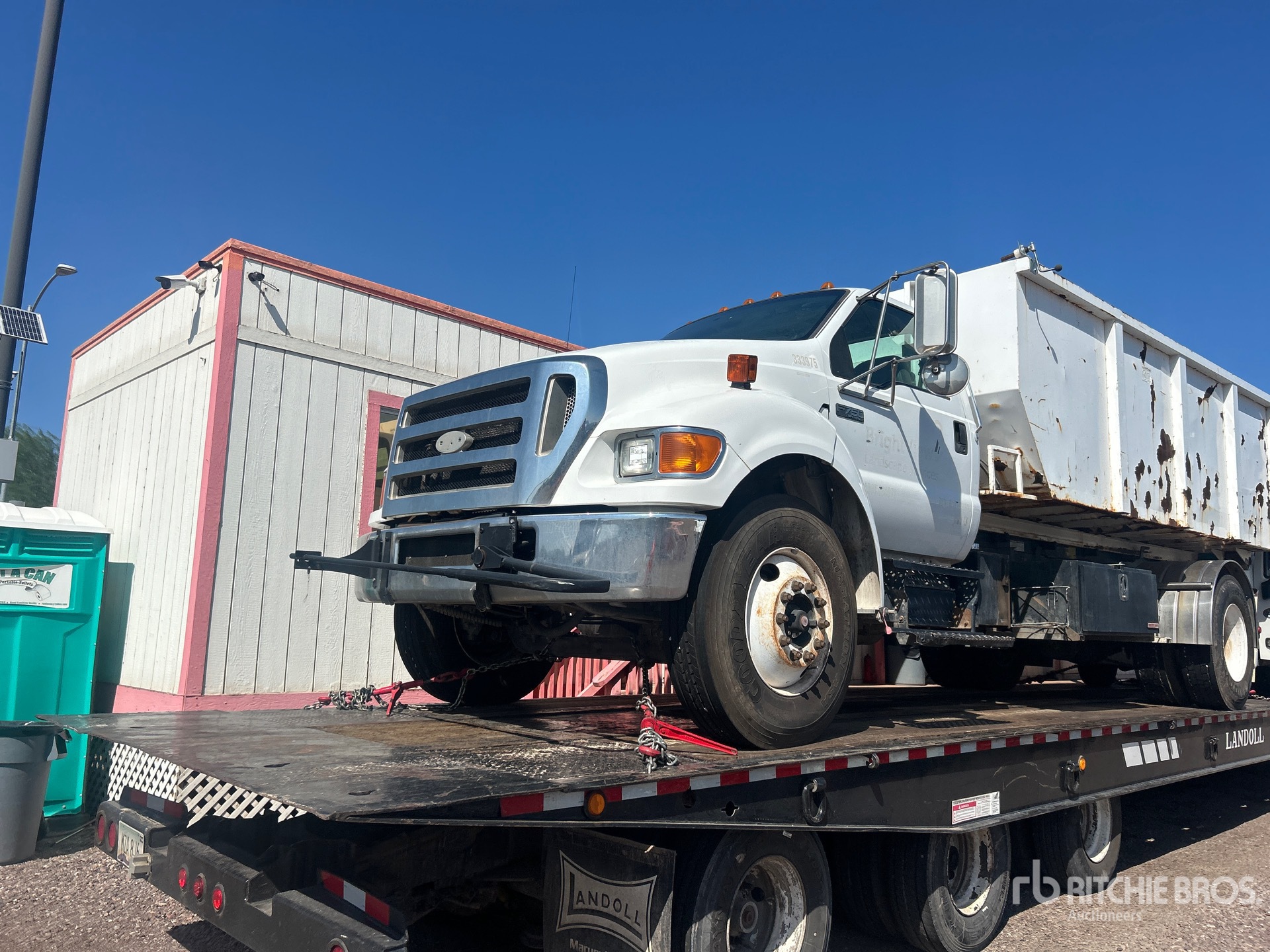 Photo of 2007 Ford F-750