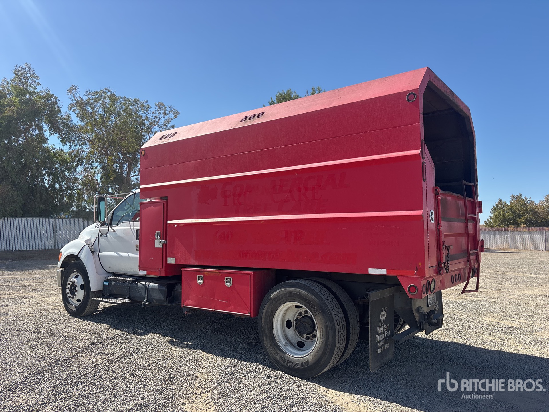 2012 Ford F-650