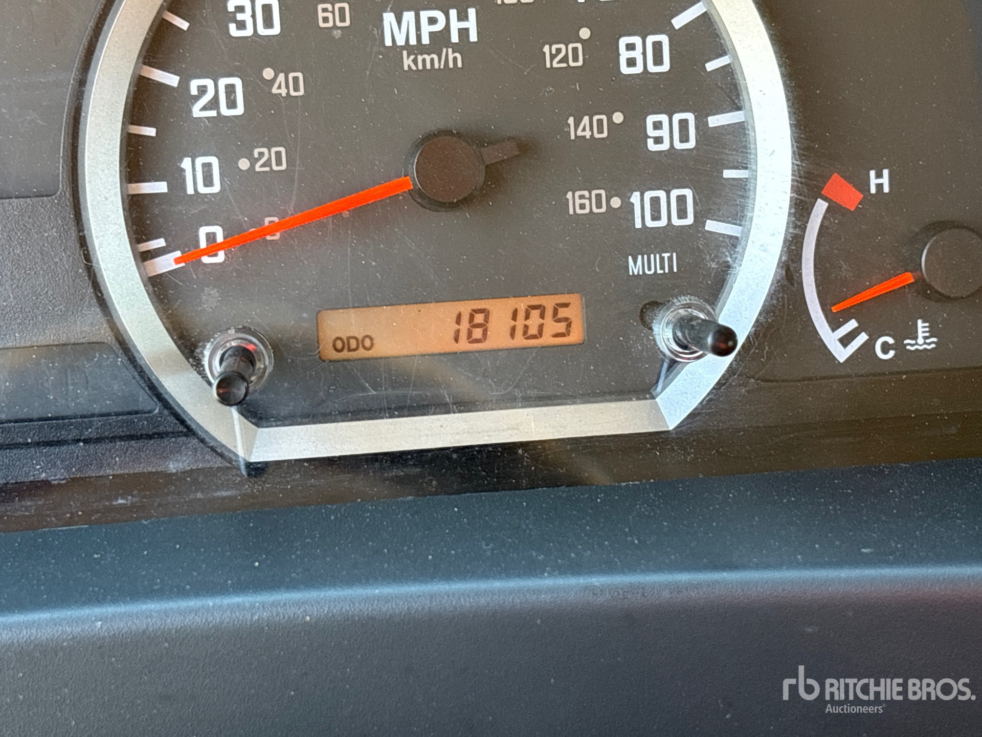 2017 Isuzu NPR