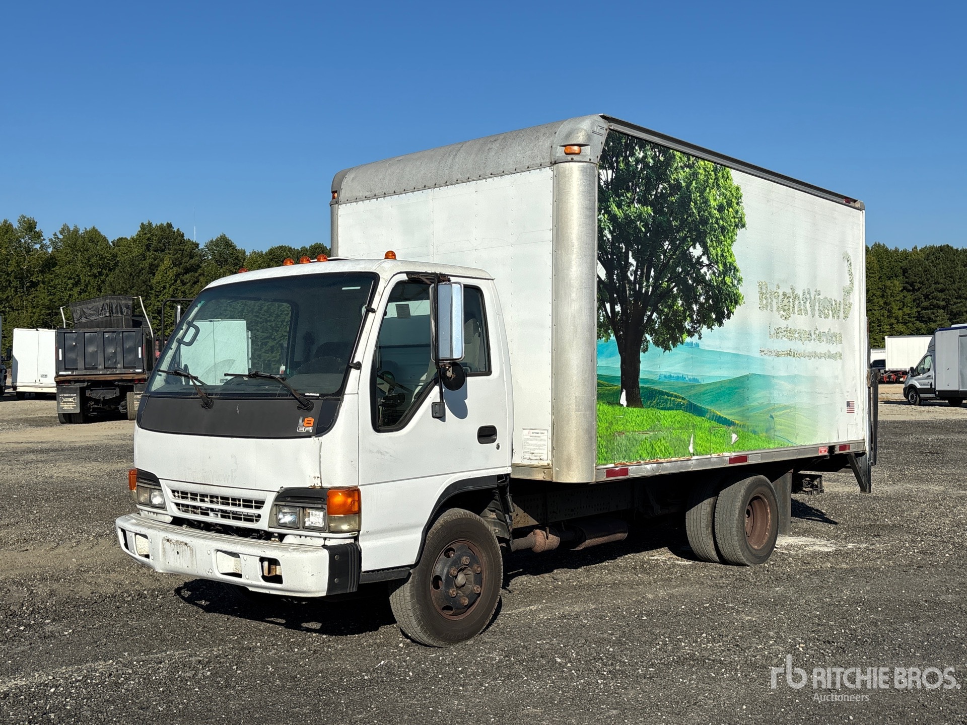 Photo of 2005 Isuzu NPR