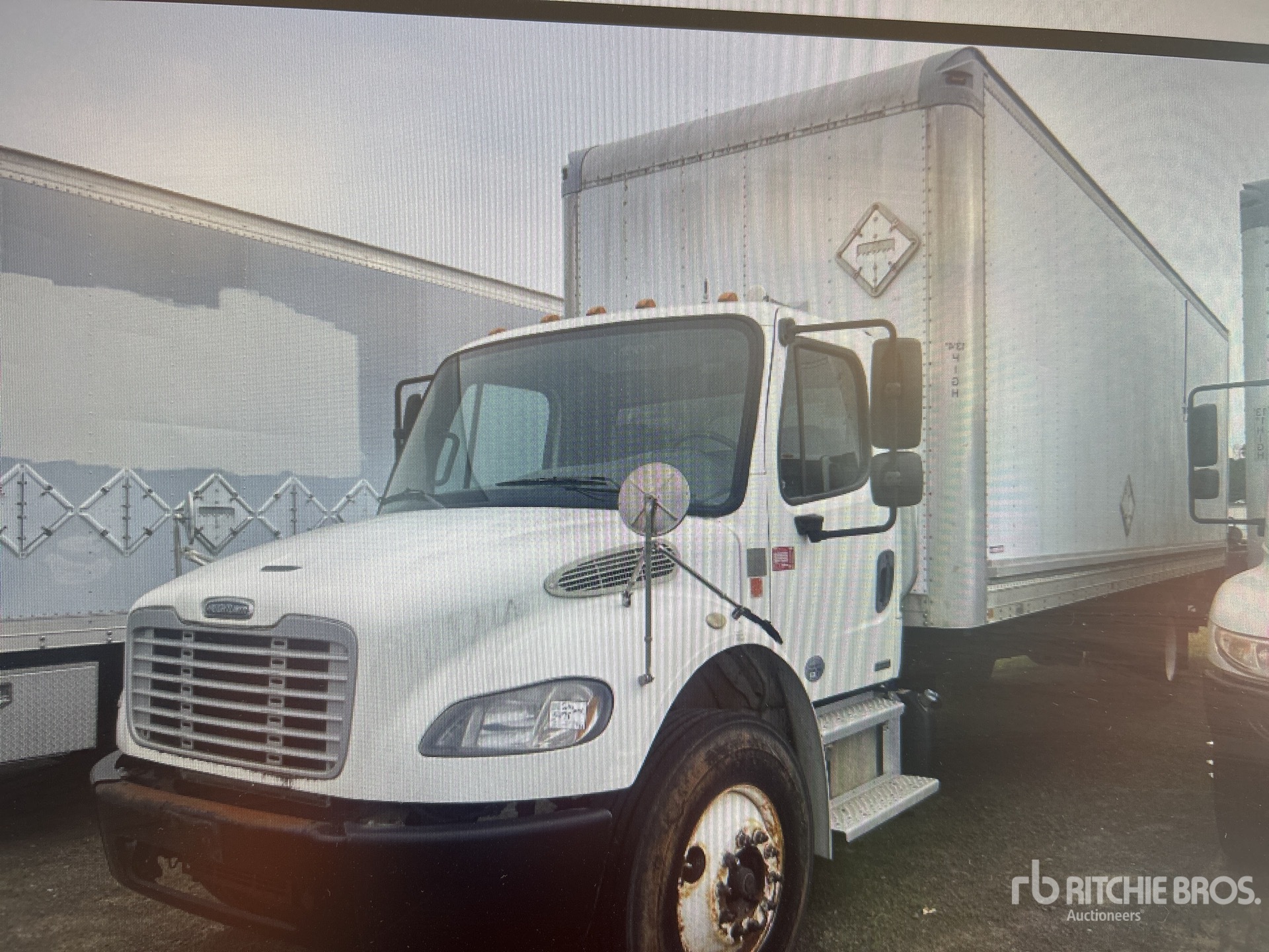 2012 Freightliner M2 106