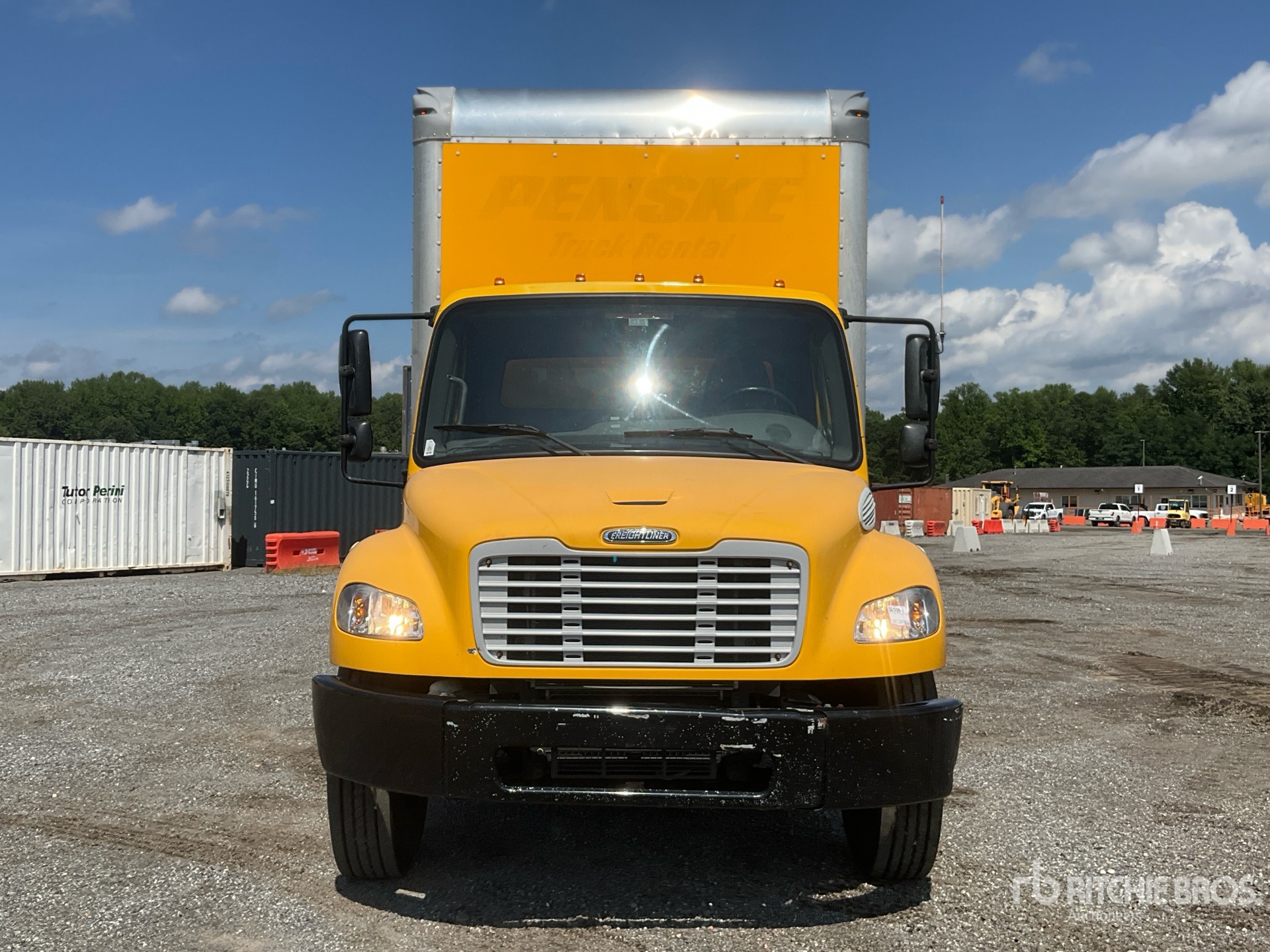 2020 Freightliner M2 106
