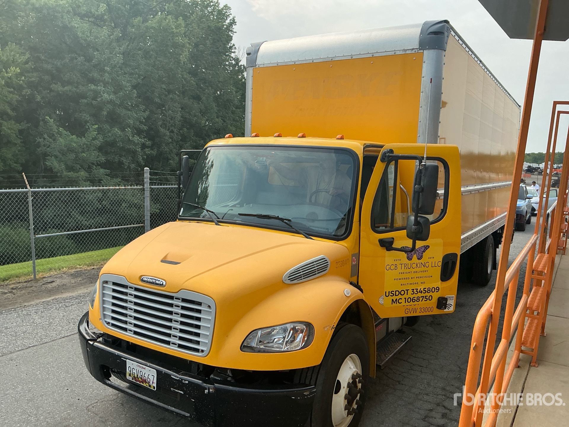 2020 Freightliner M2 106