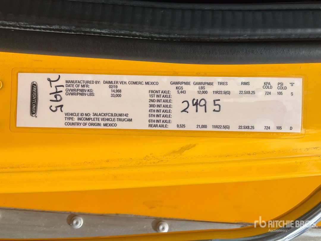 2020 Freightliner M2 106