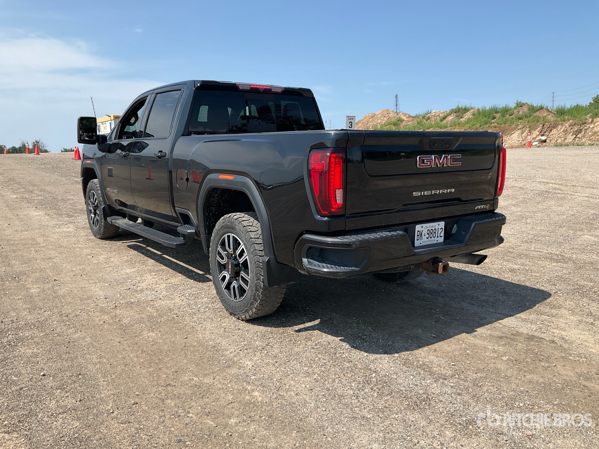 2021 GMC SIERRA 2500