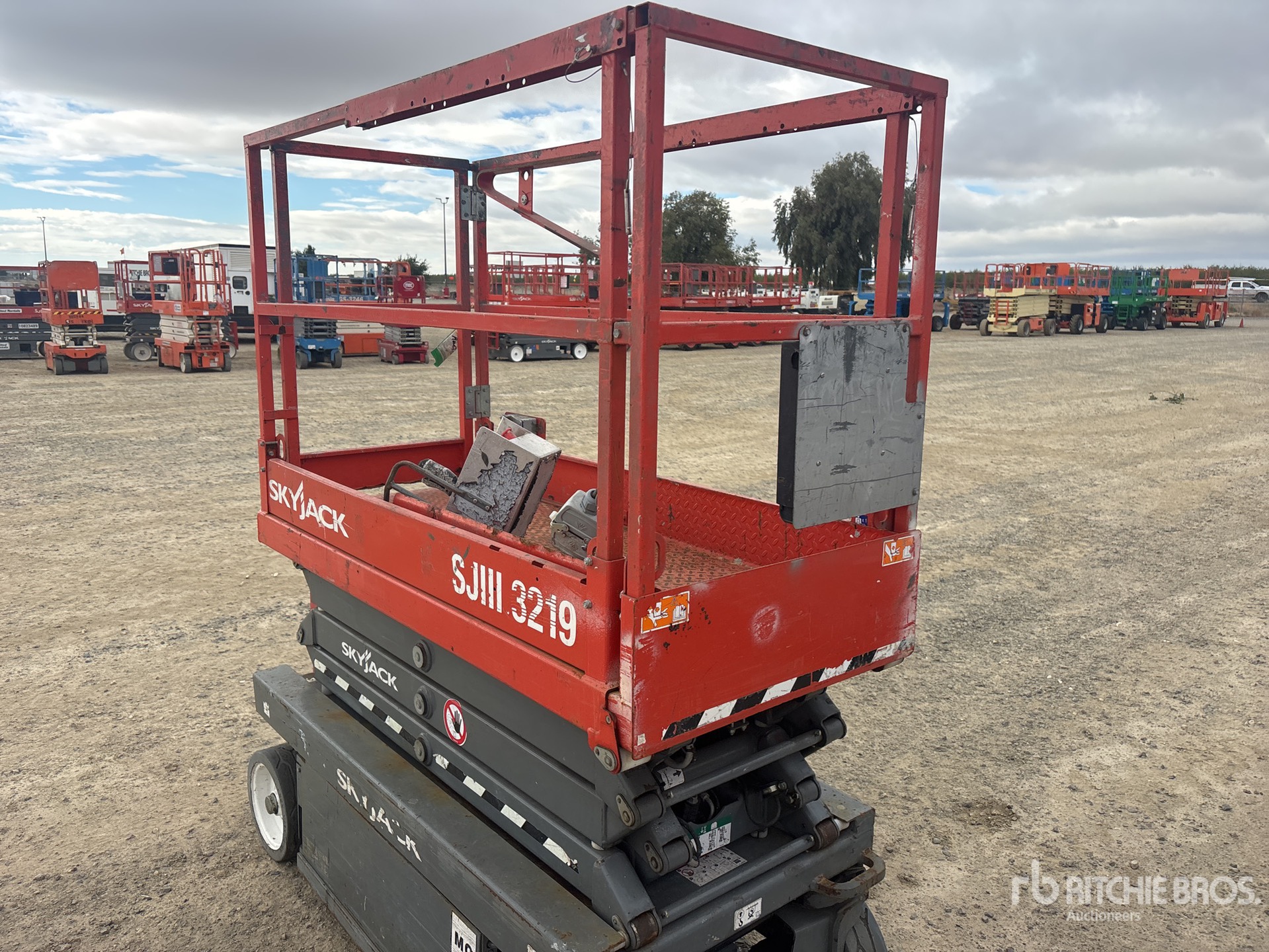 2018 Skyjack SJIII 3219