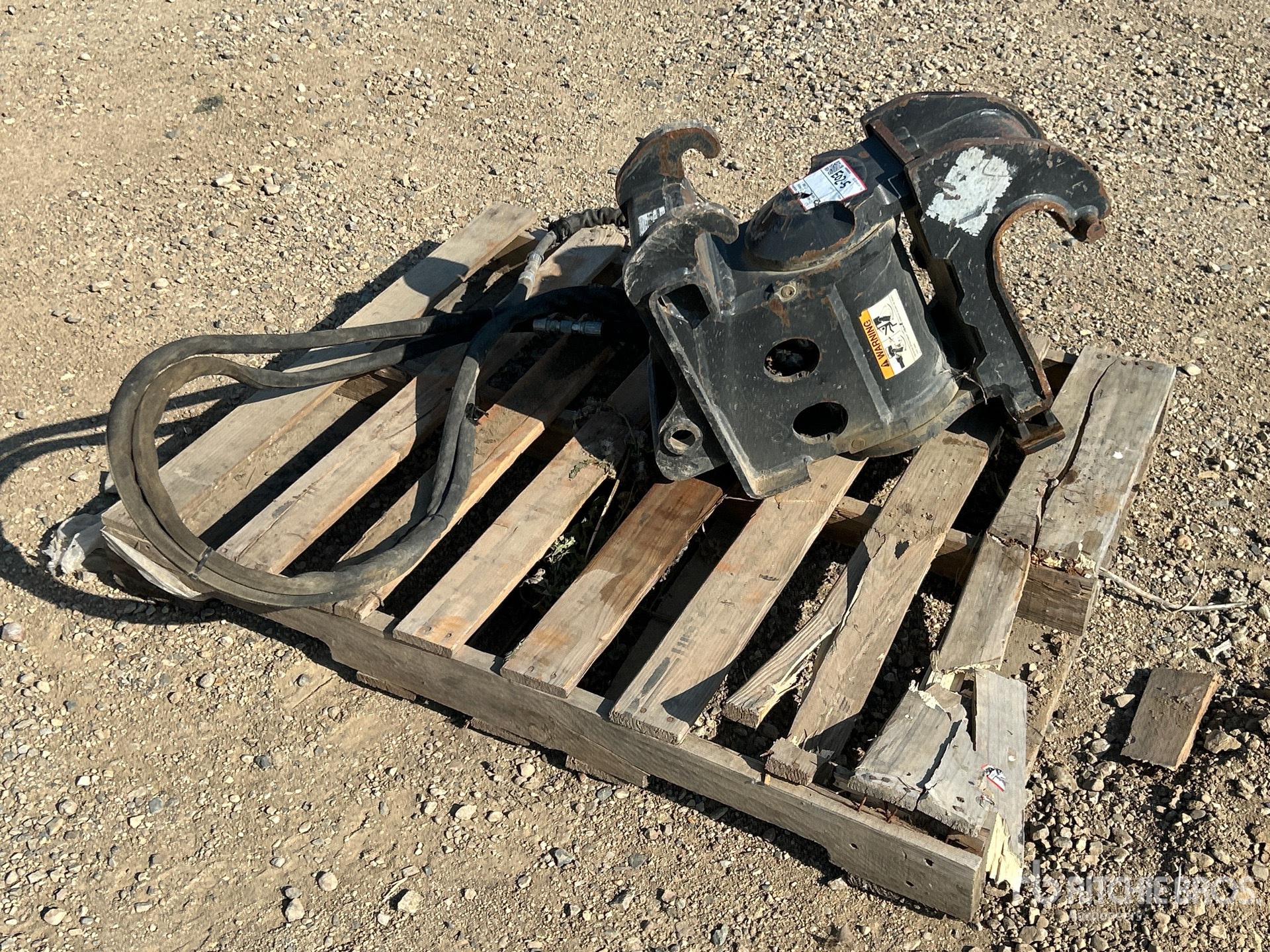 Helac Q/C TILT ATTACHMENT WITH COUPLE ...