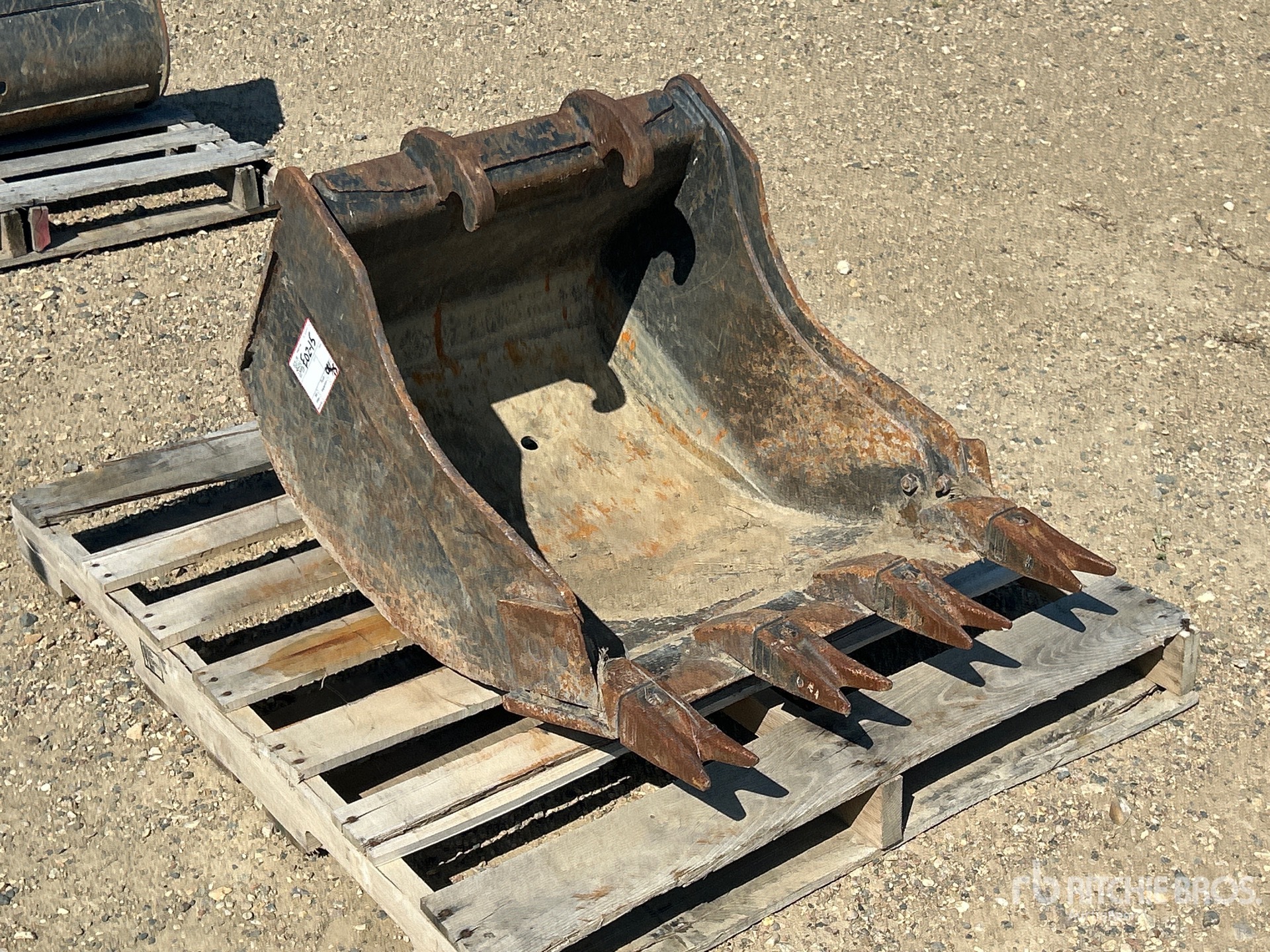 Bobcat 24 IN Q/C DIGGING - FITS BOBCAT E50