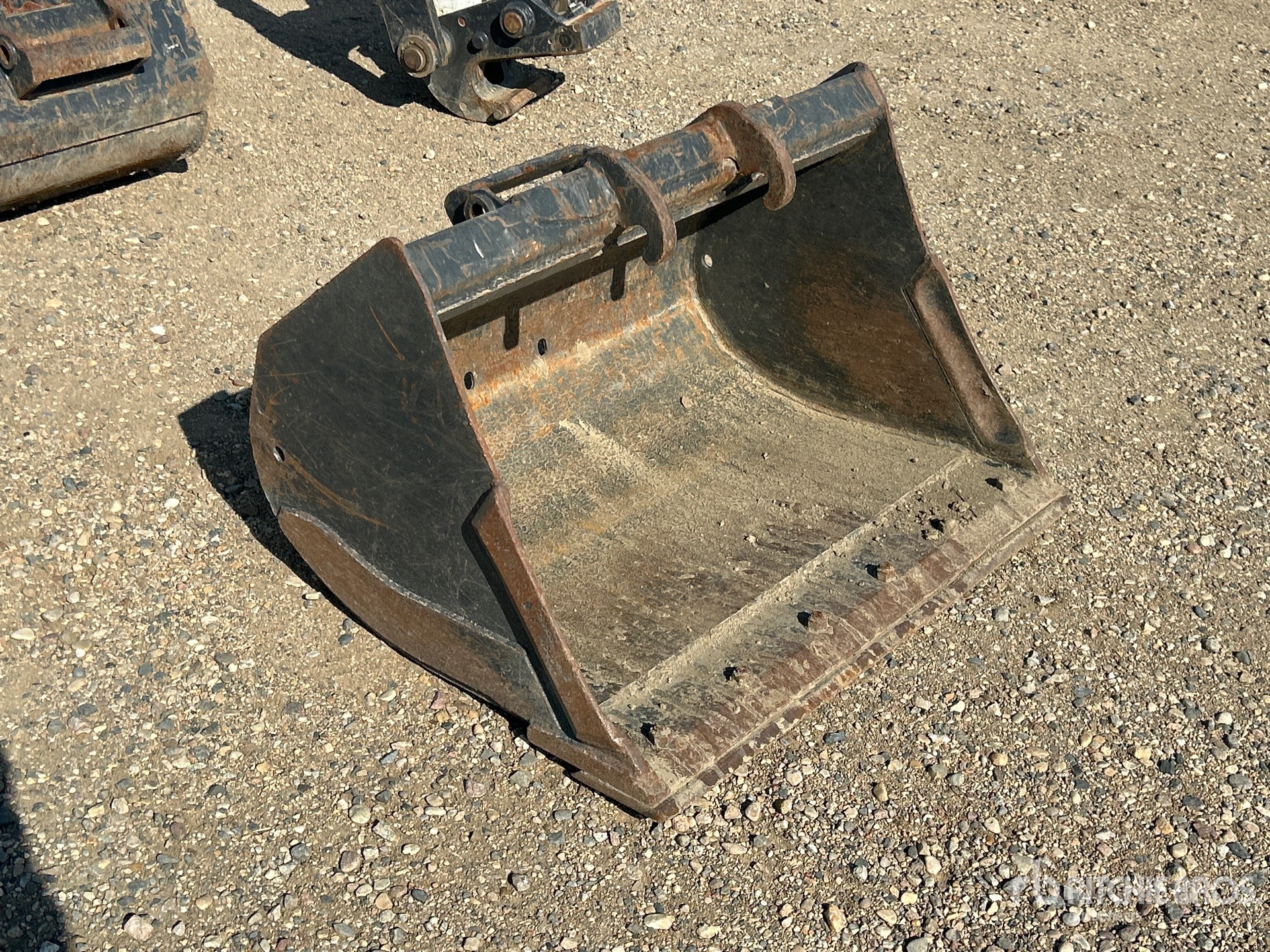 Bobcat 36 IN Q/C CLEANUP - FITS BOBCAT E50