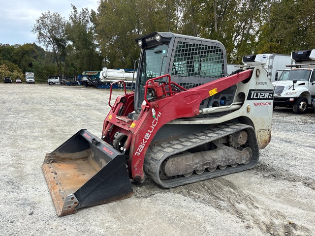 2018 Takeuchi TL12R-2 Two-Speed Compact Track Loader