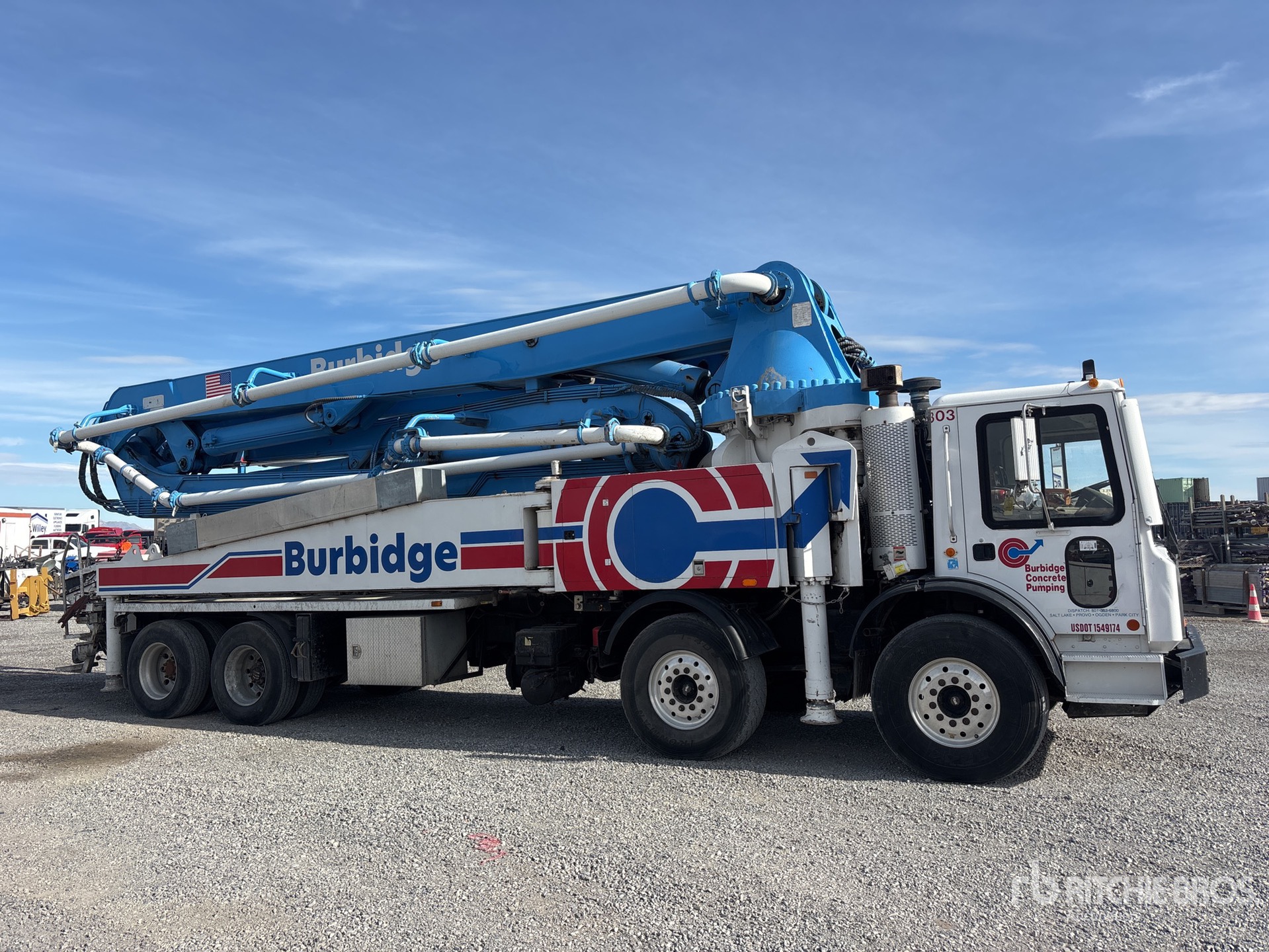 2008 Mack MR688S