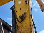Hydraulics with Auxiliary Hydraulic Plumbing