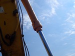 Hydraulics with Bucket Cylinder