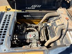 Moteur with Engine - Right Side