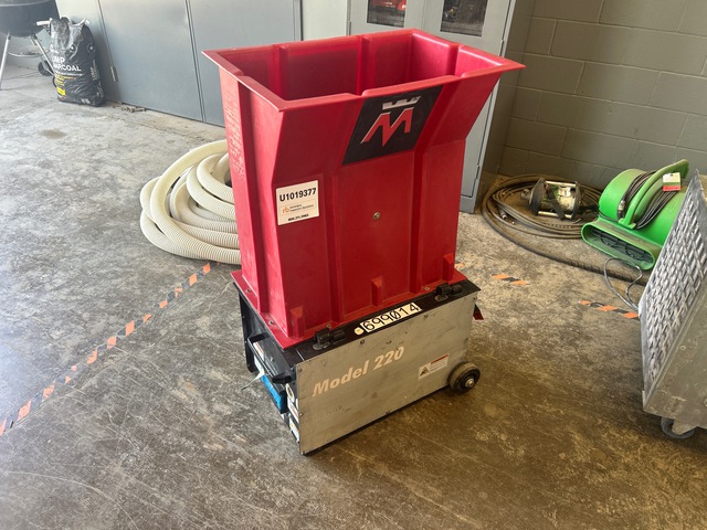 2015 Wm Meyer 220A-001 Electric Insulation blower