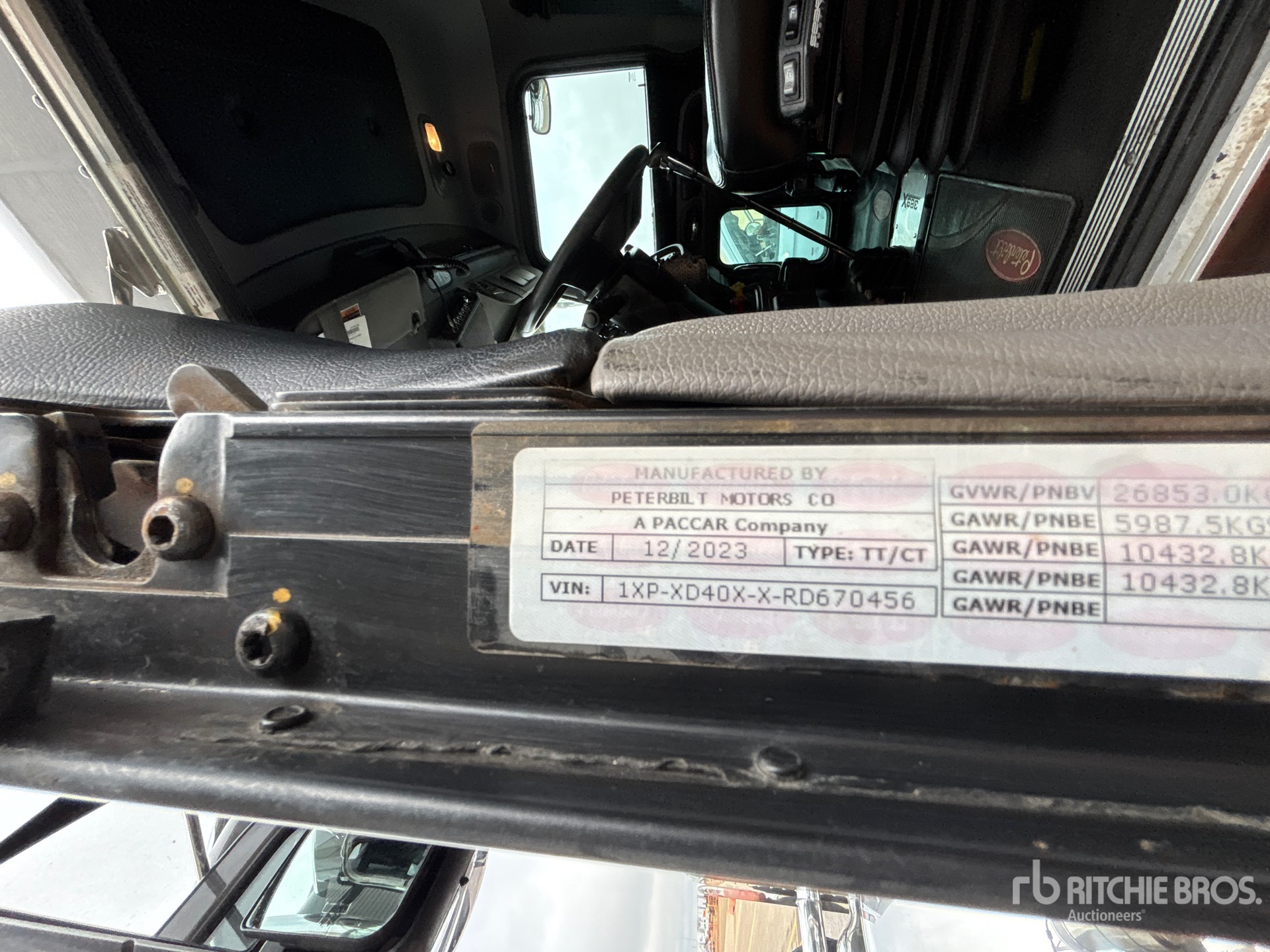 2024 Peterbilt 389