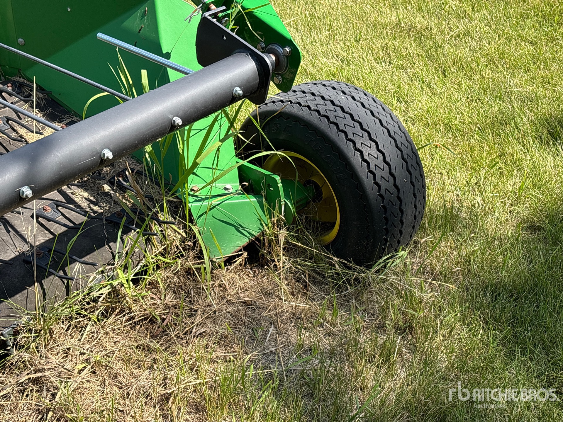 2015 John Deere 615P