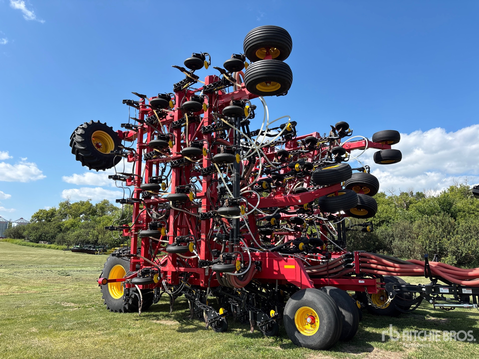 2021 Bourgault 3330SE