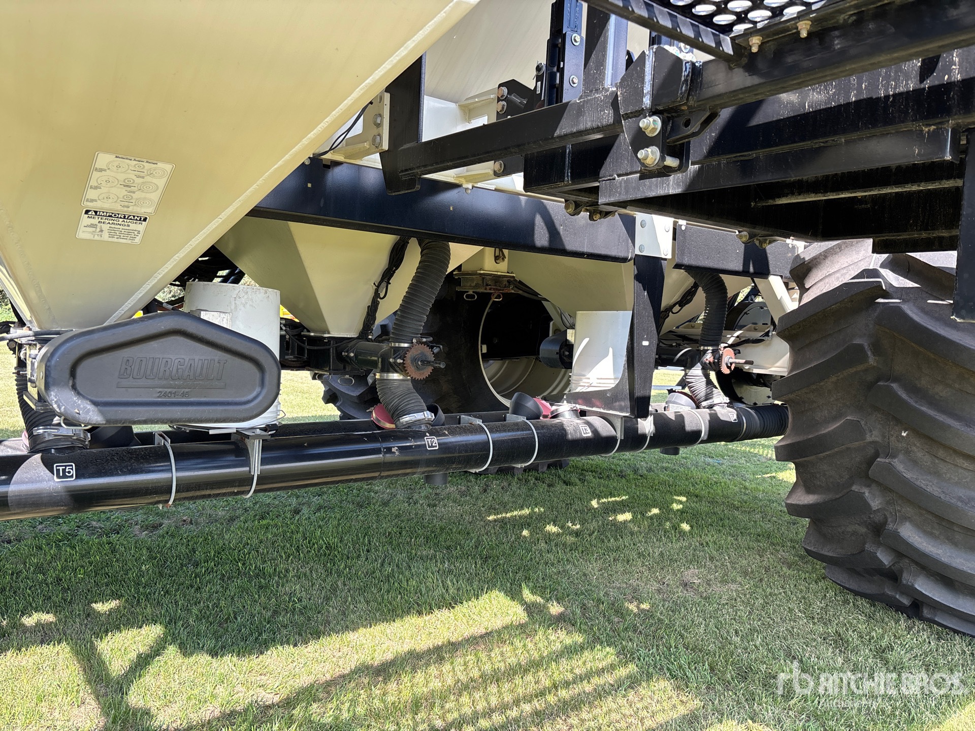 2021 Bourgault 3330SE